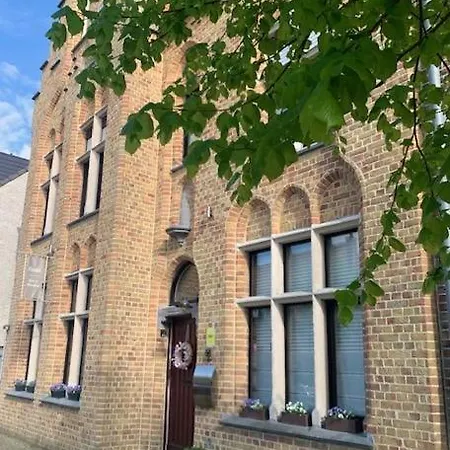 Otentik Frühstückspension 3*