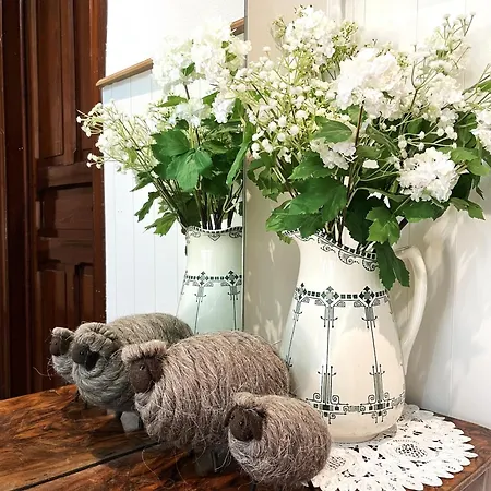 Otentik Bed & Breakfast