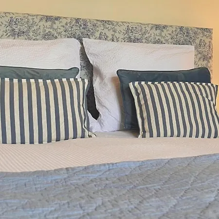 Otentik Couette-café 3*